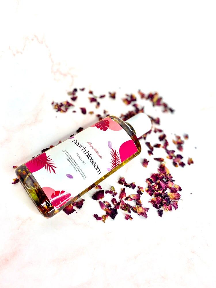 Peach Blossom Beauty Oil with Rose Petals (200ml)
